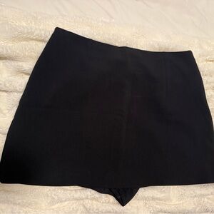 Abercrombie & Fitch Black Mini Skirt